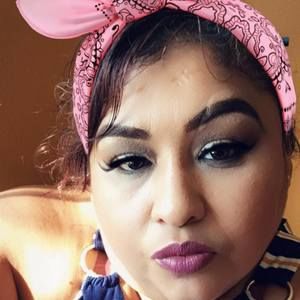 Meet your Posher, Moreno